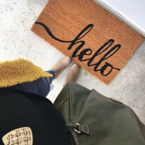 Meet your Posher, Emily 🖤